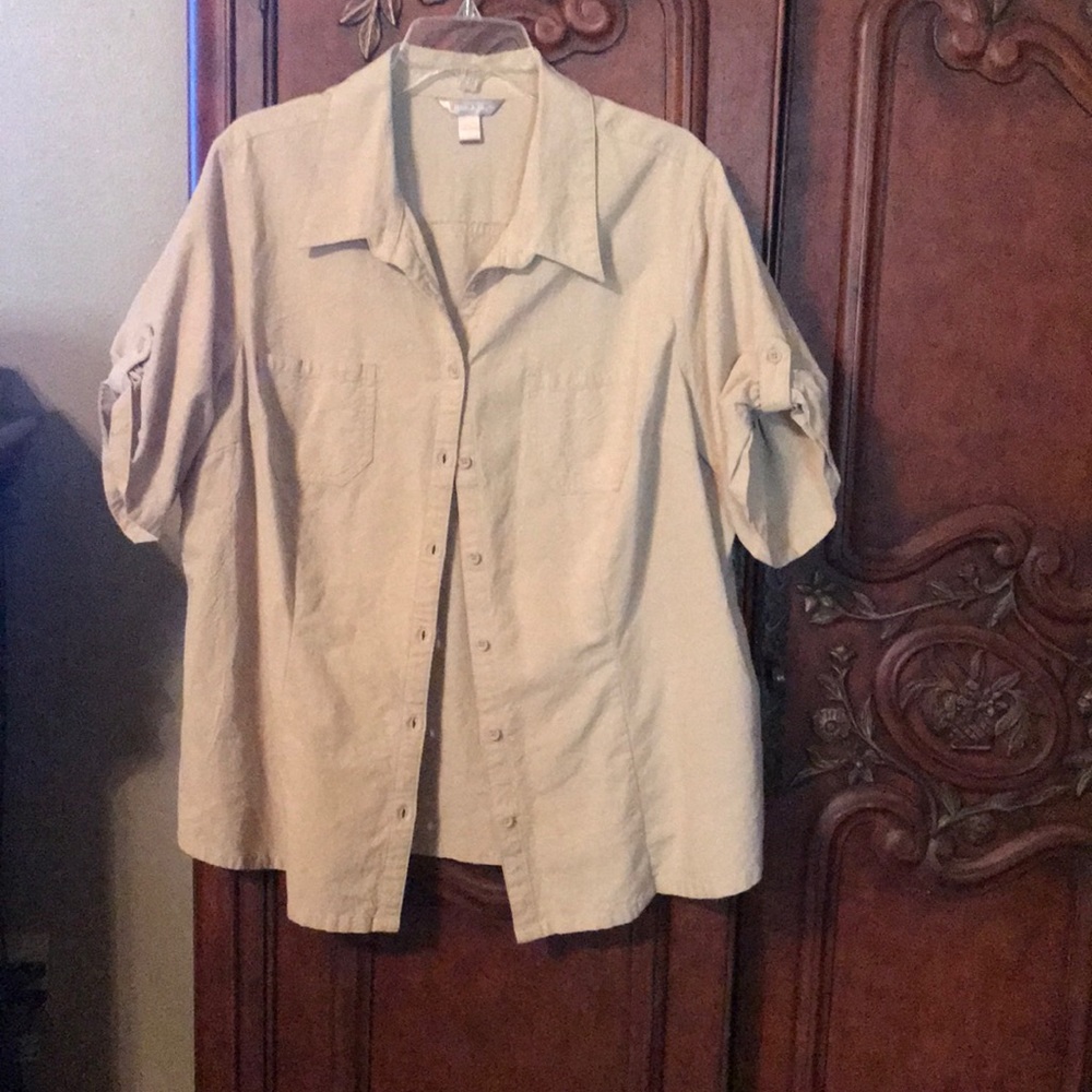 BOGO $2/5 3/6. 4/7. 5/8. Short sleeved Top